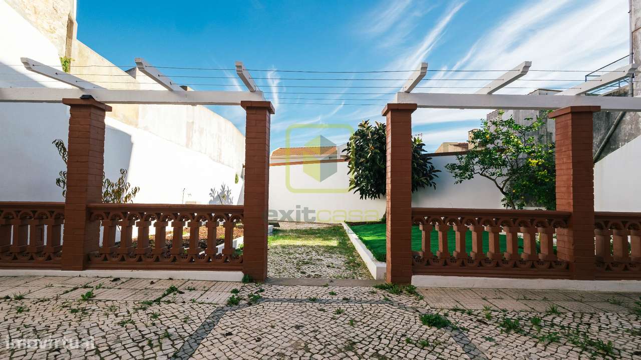 Moradia T4 com vista de mar-29