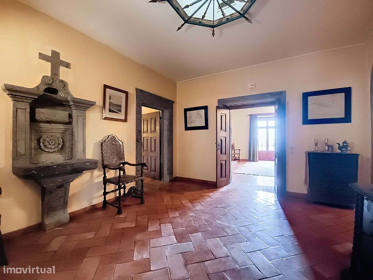 Solar Centenário de Encanto Histórico com Vista Inigualável na Ilha de-59
