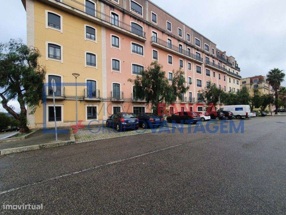 Apartamento T2 1 Em Oliveira Do Douro V N Gaia
