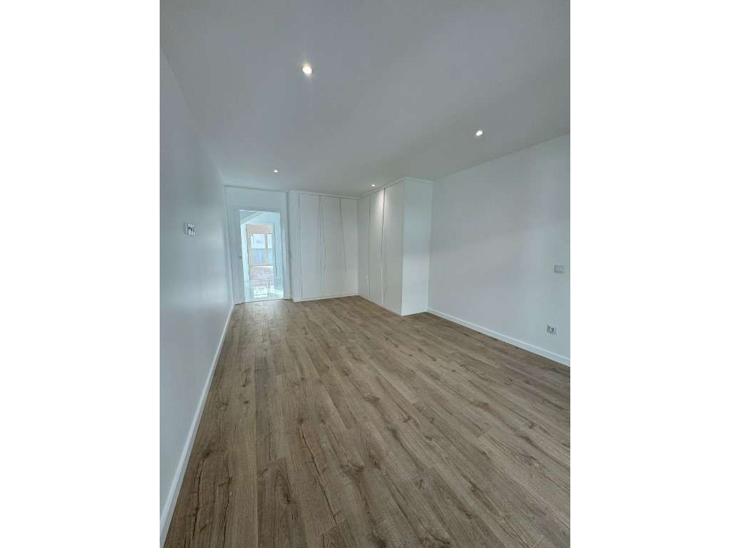 Duplex T4 de Luxo - Elegância, Espaço e Exclusividade num Condomíni...-5