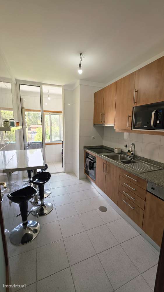 Apartamento T2 - Centro de Valadares - Grande imagem: 5/24