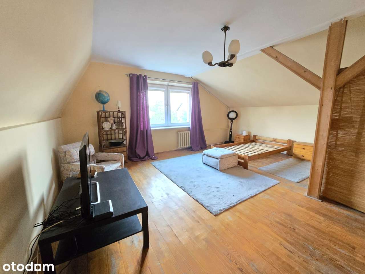 Wolnostojący dom w bardzo dobrej lokalizacji!-12