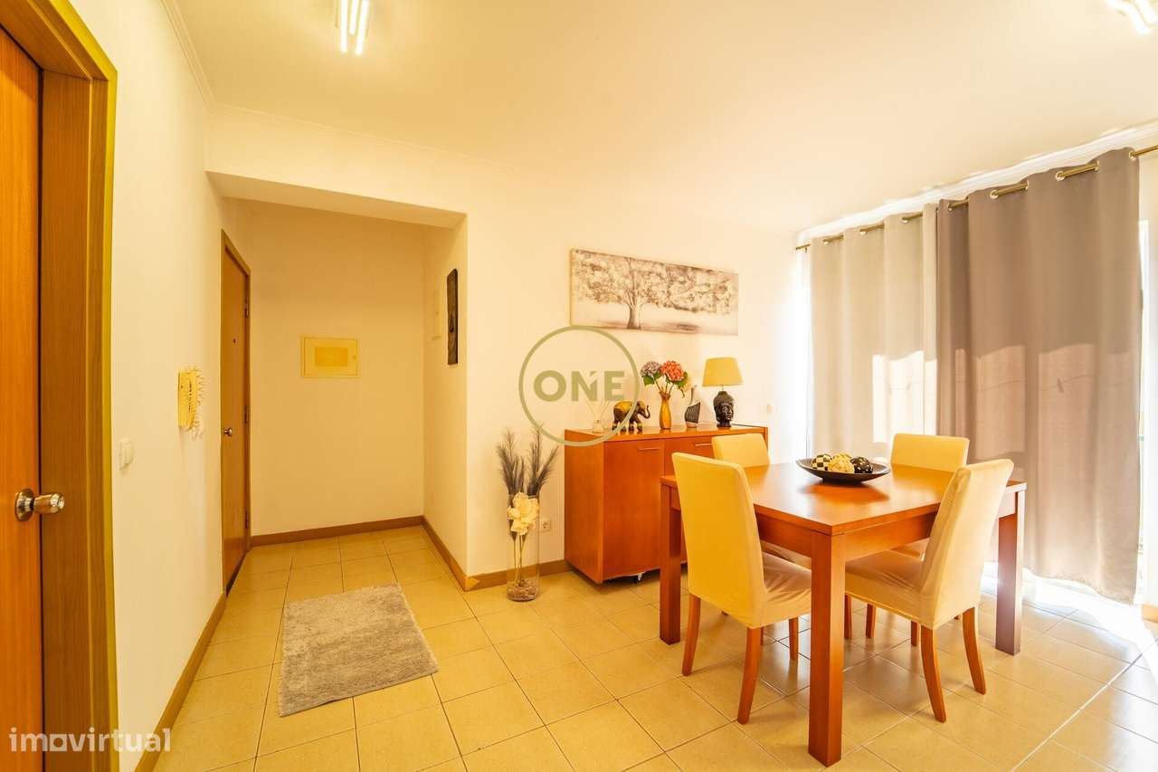 Apartamento T3 - Próximo Centro Ponta Delgada - Grande imagem: 2/17