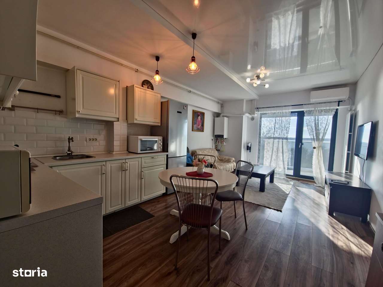 Mamaia Complex Moonlight apartament 2 camere termen lung - Imagine principală: 1/18