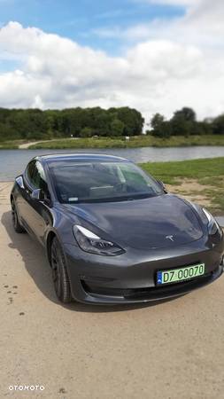 Tesla Model 3 Long Range AWD - 1