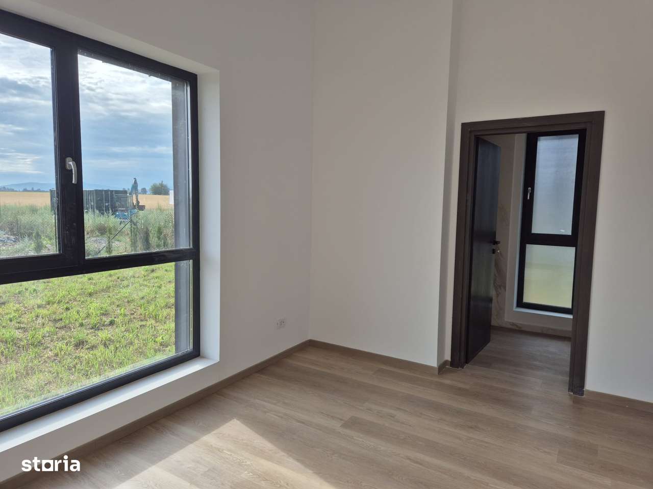 Apartament sau casa la doar 125000 euro!Oferta limitata!-0
