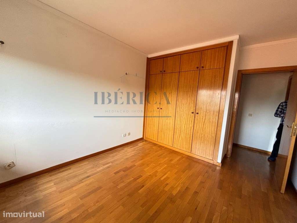 Apartamento T3 junto ao GaiaShopping - Grande imagem: 5/44