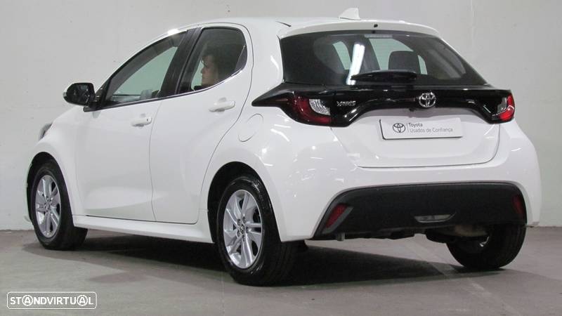 Toyota Yaris 1.0 VVT-i Comfort Plus - 2