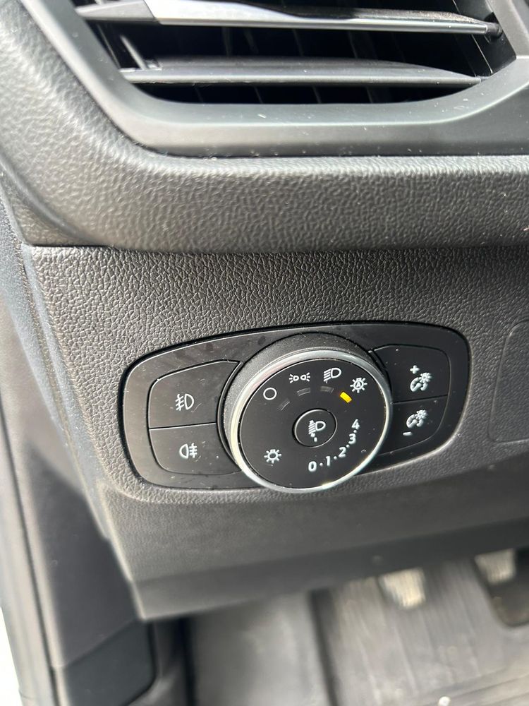 Ford Focus - foto 15