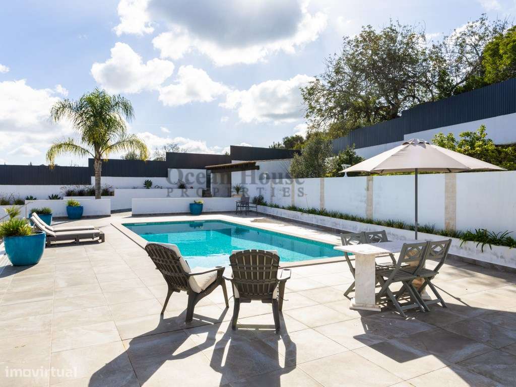 Moradia com 5 quartos e piscina privada em Boliqueime - Loulé-40