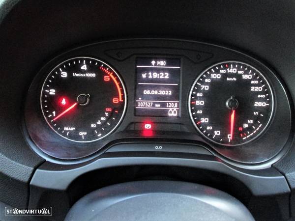 Audi A3 Cabrio 1.6 TDi Sport - 11