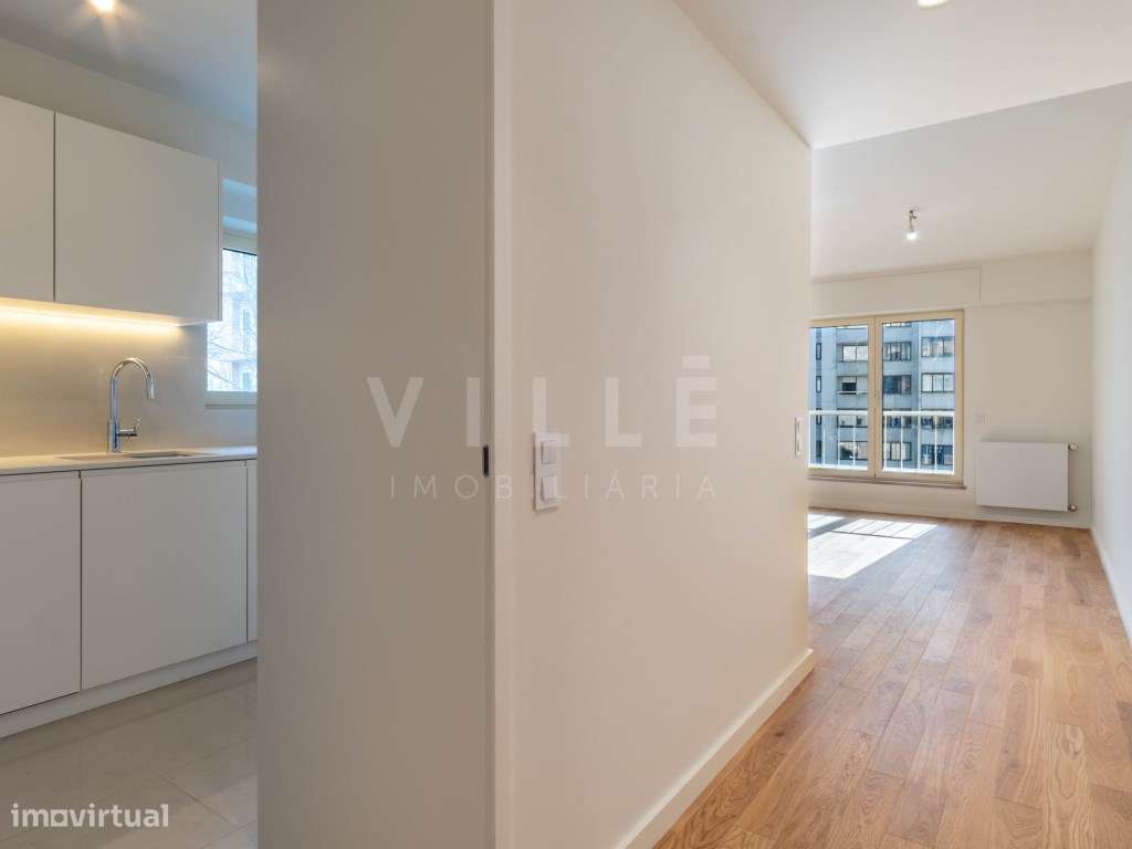 Apartamento T3 remodelado em 2025 | Vista mar parcial | 2 lugares d...-12