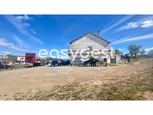 Quinta T3com armazém, bar, Apartamento, área de 4555 m2 em Santa Luzia - Grande imagem: 2/36