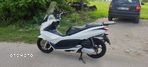 Honda PCX - 11