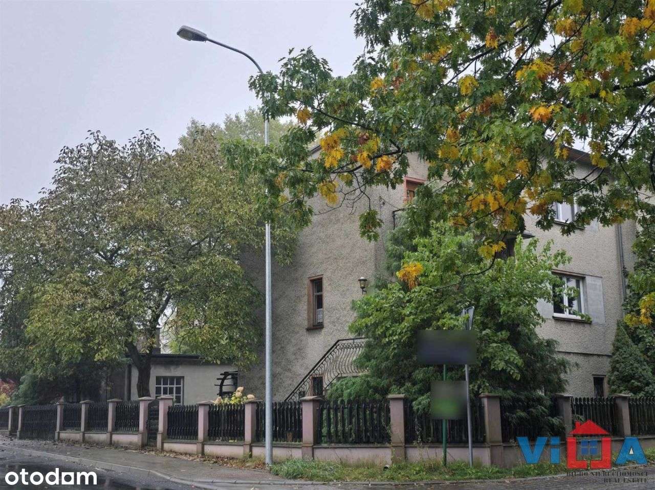 Dom Inwestycyjny Z Trzema Mieszkaniami-2