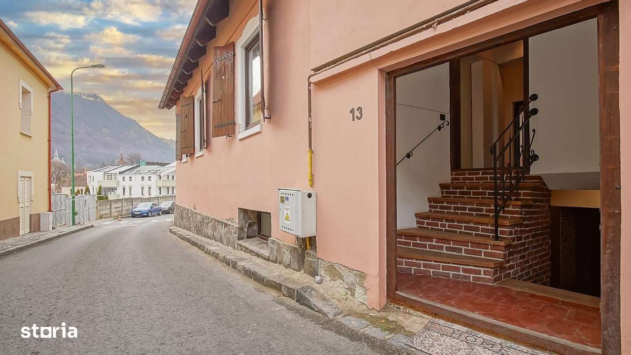 Închiriez casă în Centrul Brasovului/ curte privata - Imagine principală: 4/19