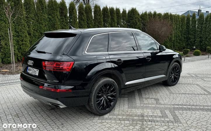 Audi Q7 55 TFSI quattro tiptronic S line - 3