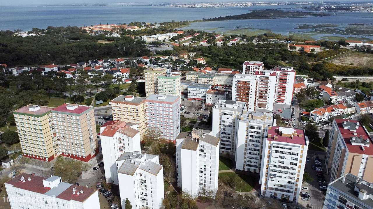 Apartamento T3 Miratejo| Rentabilidade Imediata-16