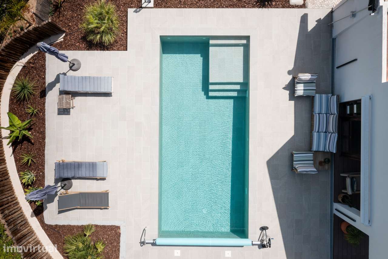 Moradia isolada terreno de 811m2 piscina jardim Sesimbra-1