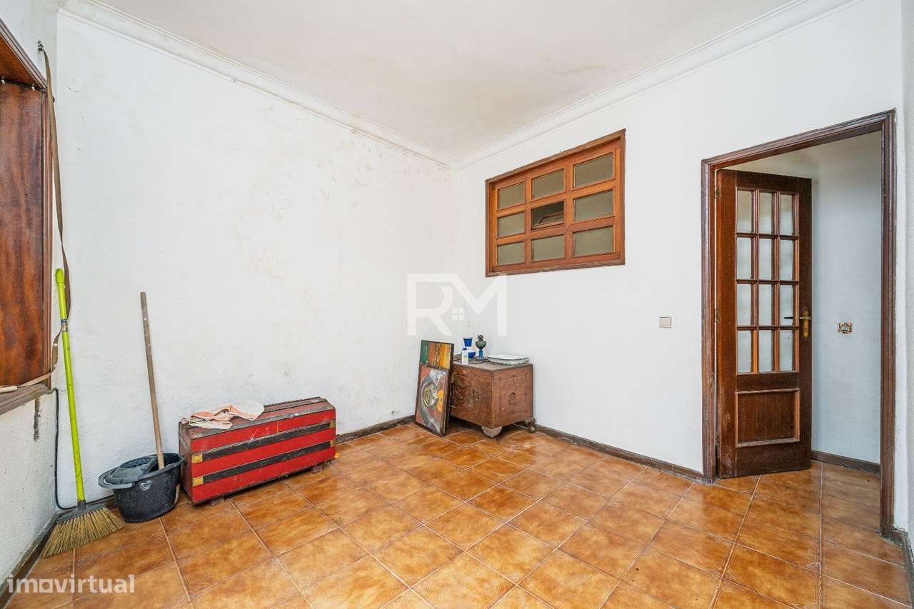 MORADIA PARA REABILITAR | CORUJEIRA, CAMPANHÃ-7