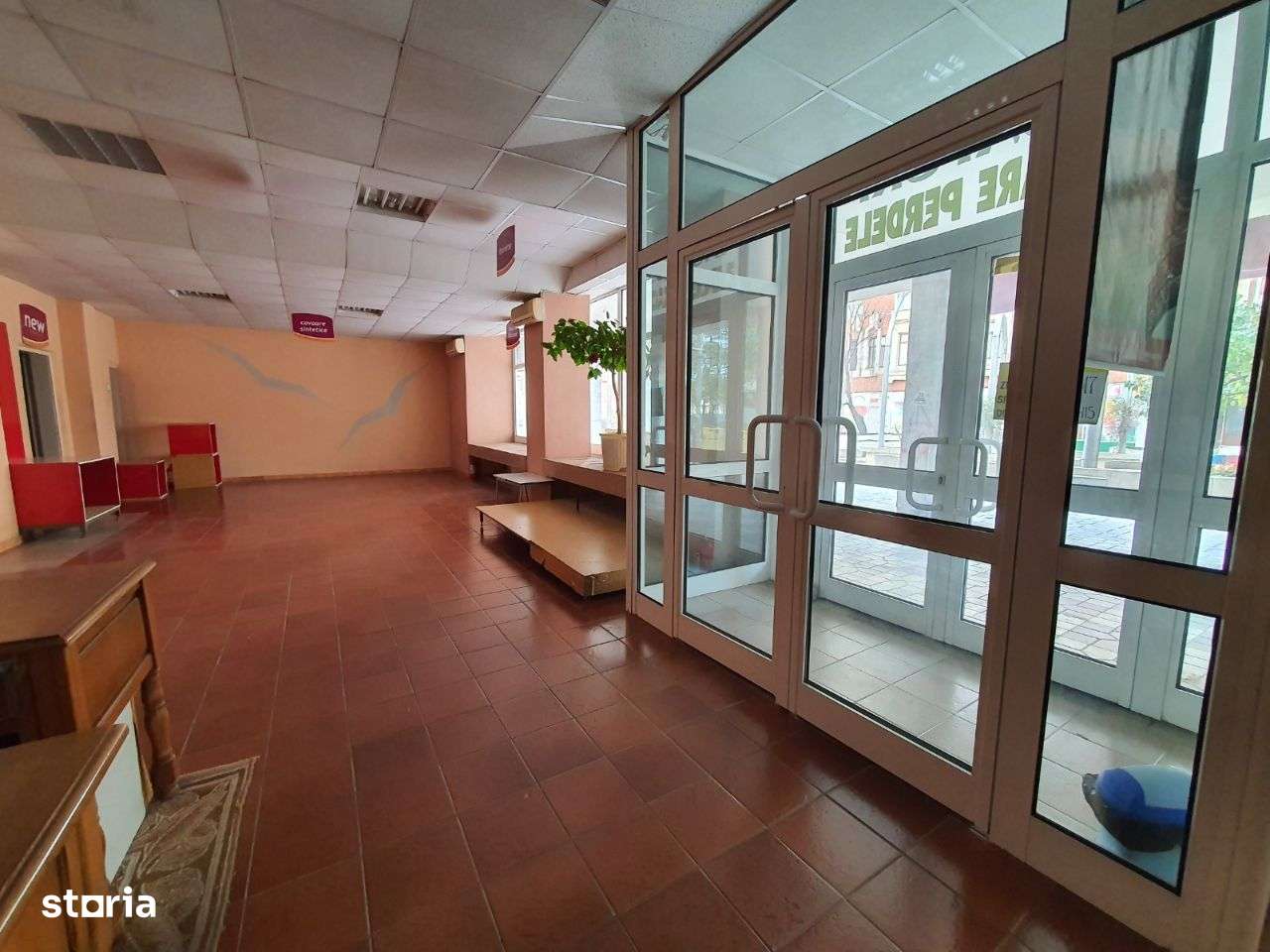 Spatiu comercial in Centru - Imagine principală: 5/8