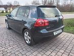 Volkswagen Golf - 6