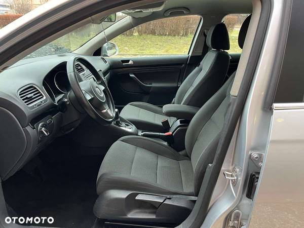 Volkswagen Golf VI 2.0 TDI Comfortline DSG - 14