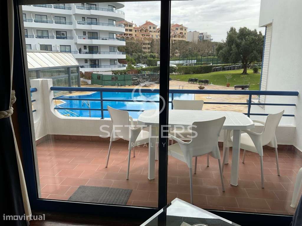 Apartamento T2 com vista mar em condomínio privado em Cascais. - Grande imagem: 5/21