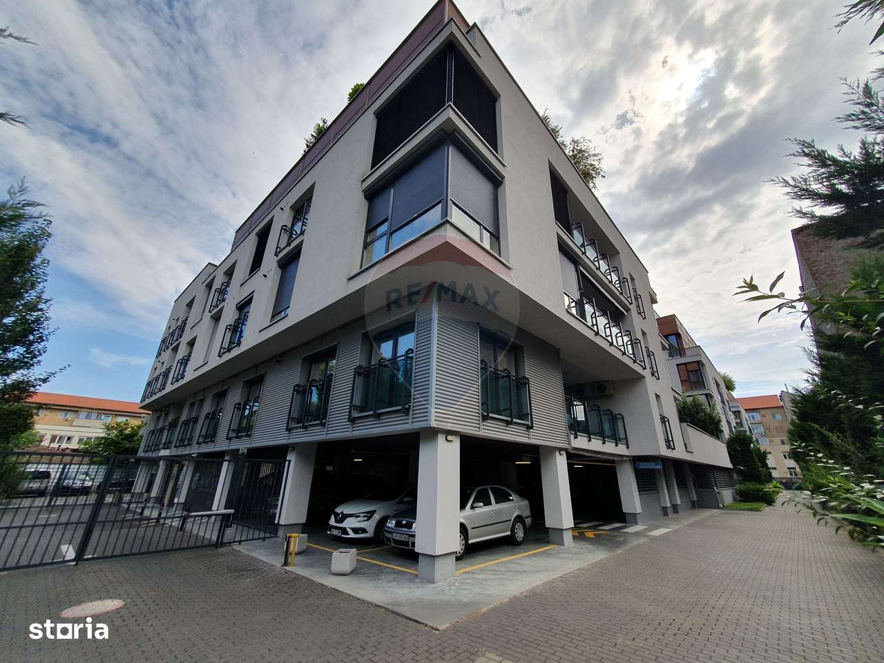 Birou modern 151 mp în Arad Plaza, 2 locuri de parcare - Imagine principală: 4/12