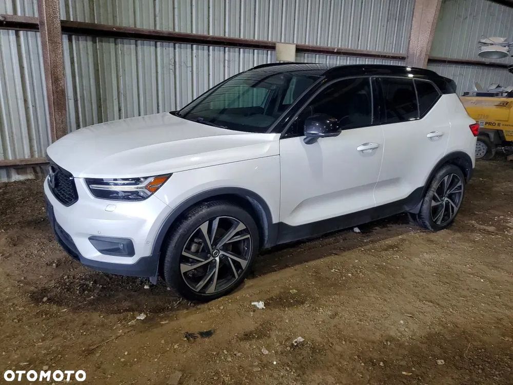 Volvo XC40 T5 AWD R-Design 2019