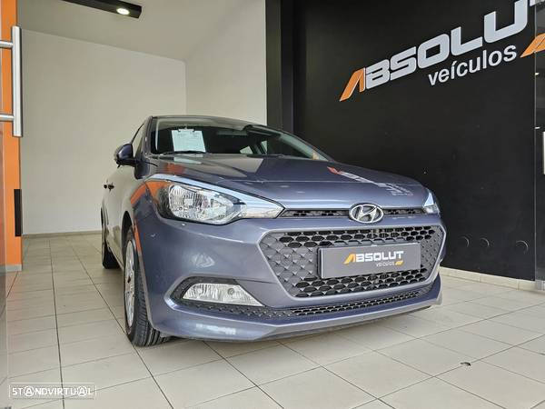 Hyundai i20 1.1 CRDi Access+Bluetooth - 1