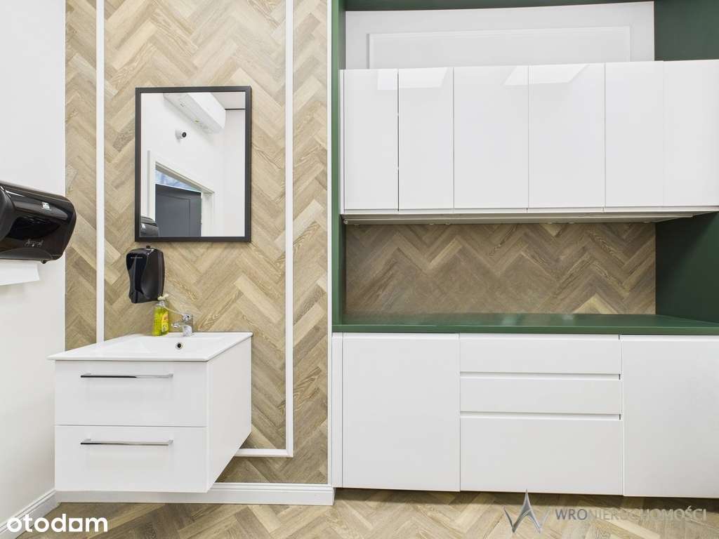 Lokal I Sprzedaż centrum I duże witryny I usługowy - Pełny obrazek: 1/16