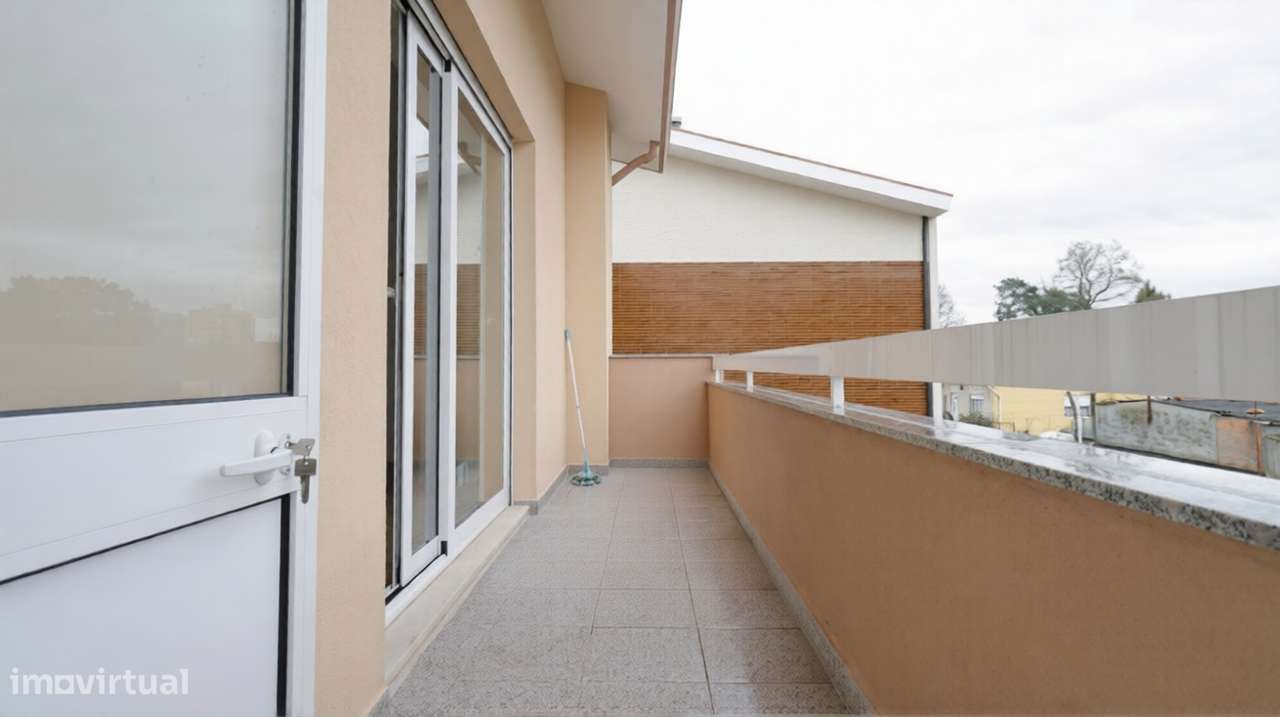 T3 | Varandas | Box | 2 WC's | Excelente localização | 100% Renovado - Grande imagem: 5/15