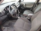 Toyota RAV4 2.0 D-4D 4x4 - 9