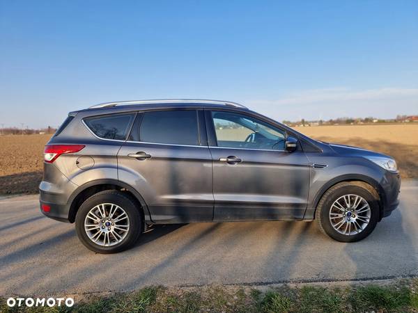 Ford Kuga 2.0 TDCi 4WD Titanium Plus - 4