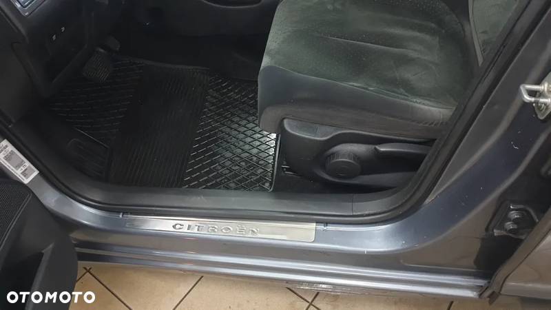 Citroën C4 2.0 HDi Exclusive - 11