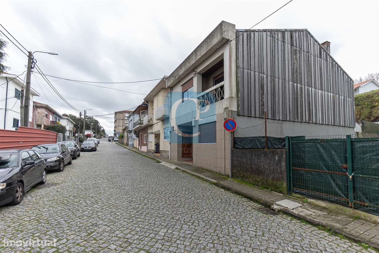Andar Moradia T3 Duplex  em Pedrouços, Maia-25