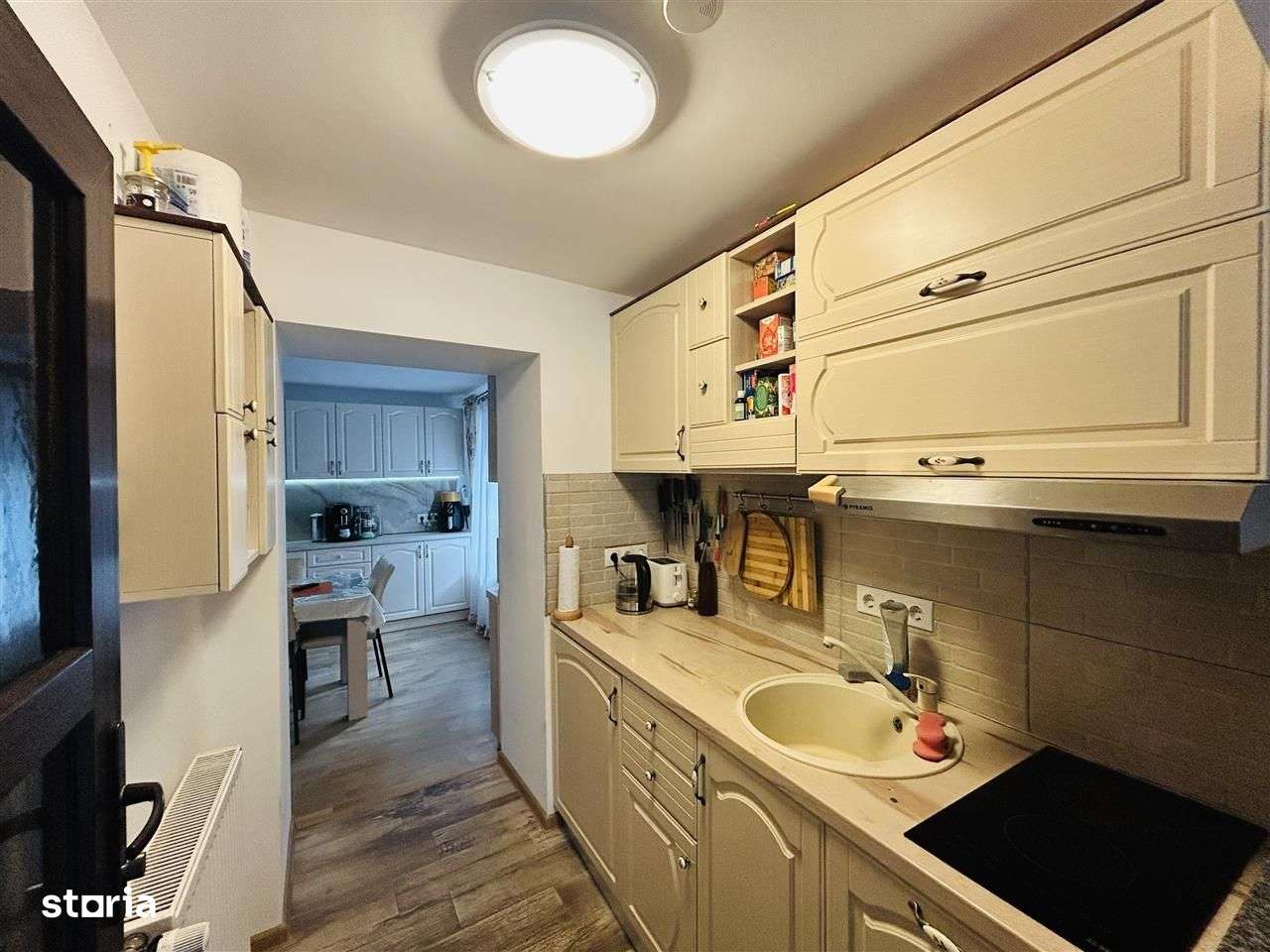 Casa individuala, 5 camere, 4 bai, complet renovata, mobilata, utilata - Imagine principală: 5/11