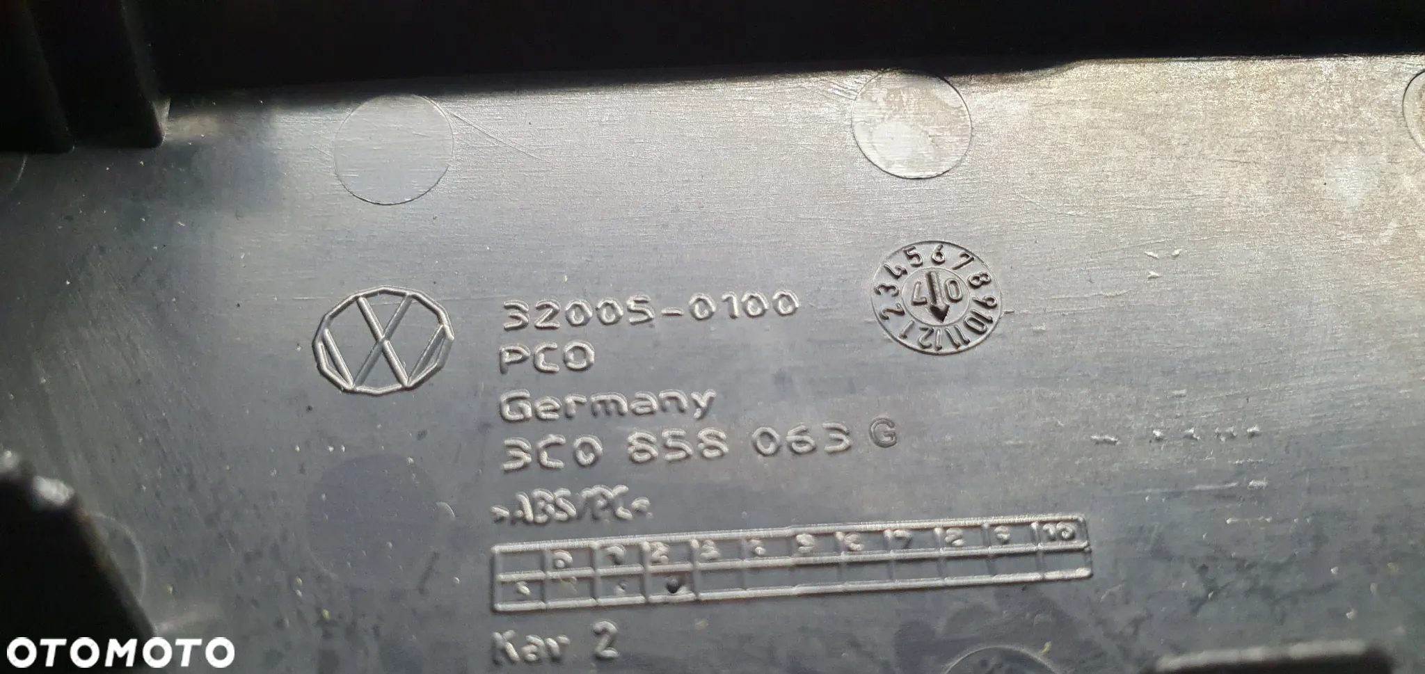 Ramka listwa konsoli dekor VW Passat B6 3C0858063G - 6