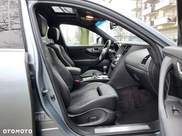 Infiniti QX70 3.7 S Premium - 37