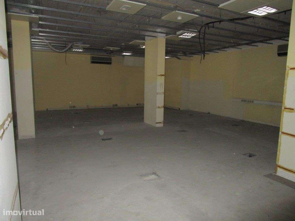 Escritório com 432 m2 em Miraflores - Grande imagem: 5/8