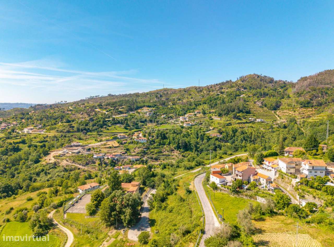 Terreno em Lardosa, Soalhães, Marco de Canaveses-4