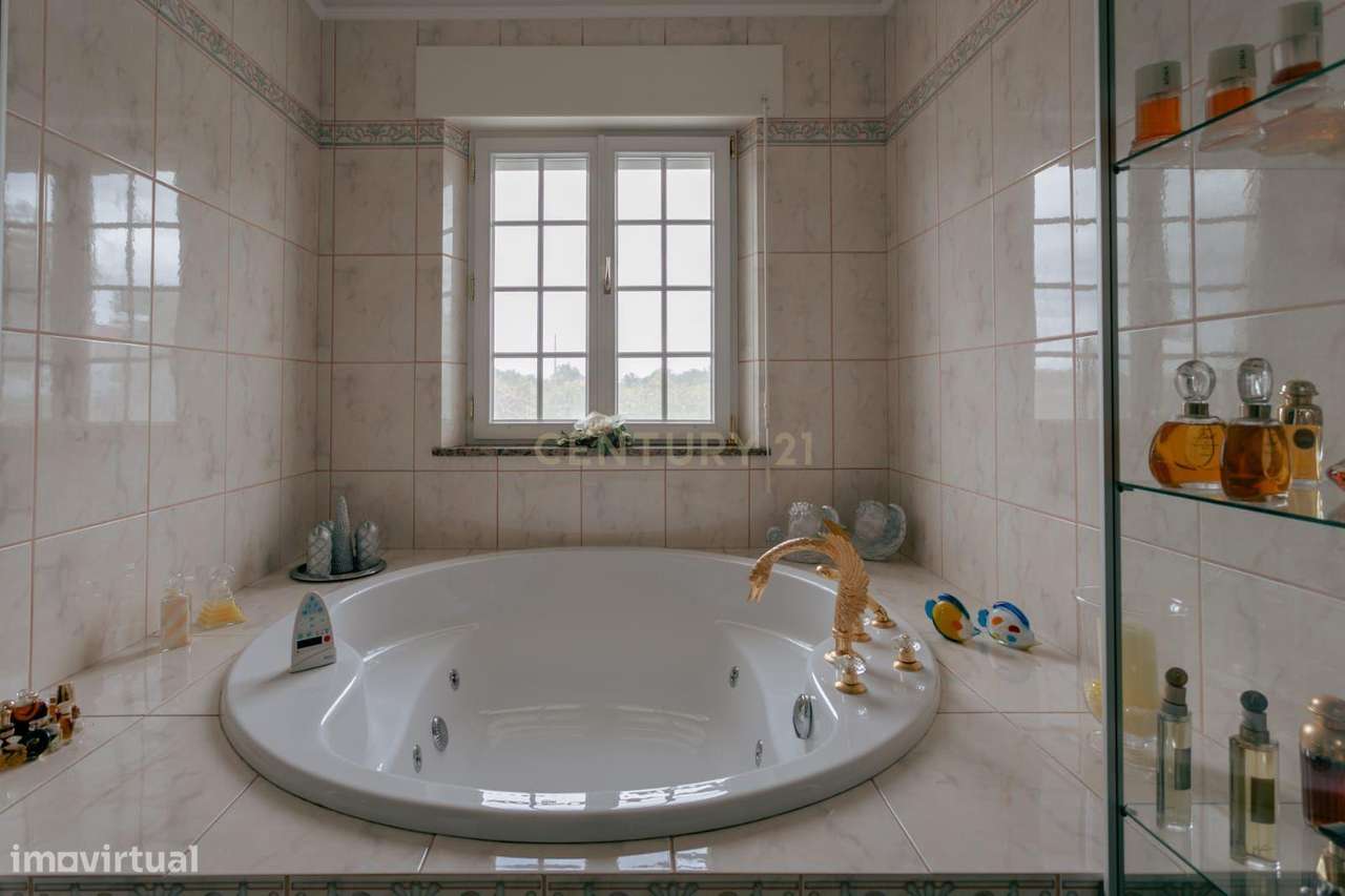 Moradia T4 com piscina, vinha e olival em Reguengos de Monsaraz-26