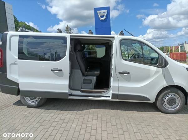 Renault Nowy Trafic - 4