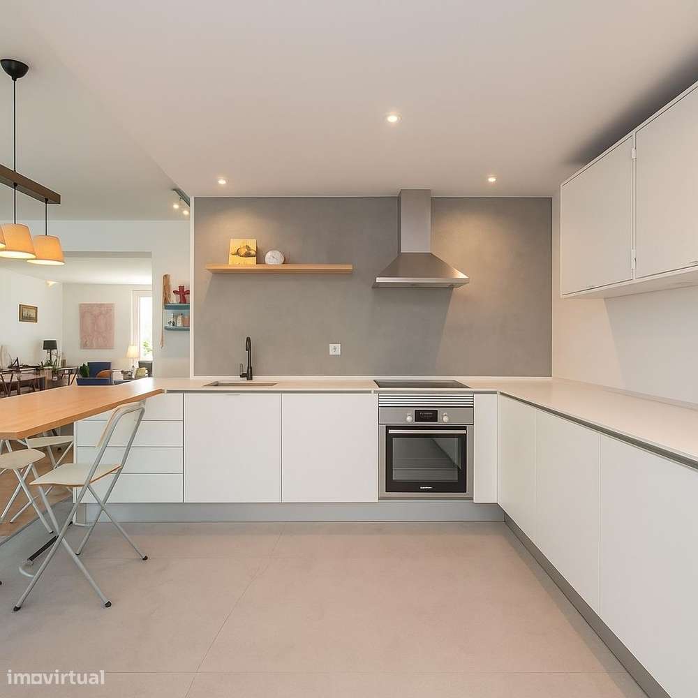 Moradia T4+1 para remodelação Gandarinha em Cascais-10