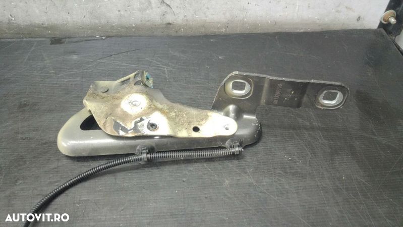 Balama stanga capota opel meriva b s10 13269758 - 1