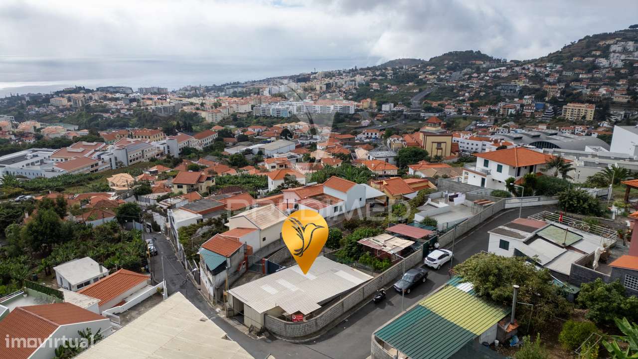 Terreno Funchal - Grande imagem: 2/15