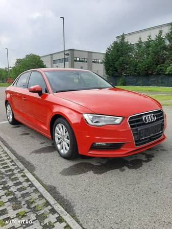 Audi A3 1.6 TDI Sportback (clean diesel) S tronic S line Sportpaket - 7