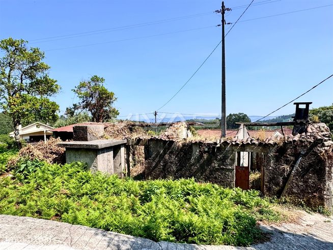 Moradia para Restaurar T0 Venda em Dossãos,Vila Verde-3