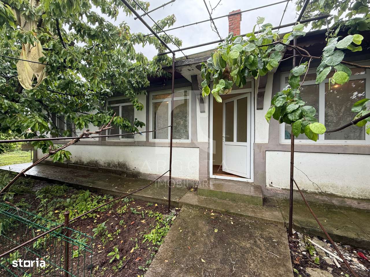 Casă  + teren 4.075mp | Comision 0%-15